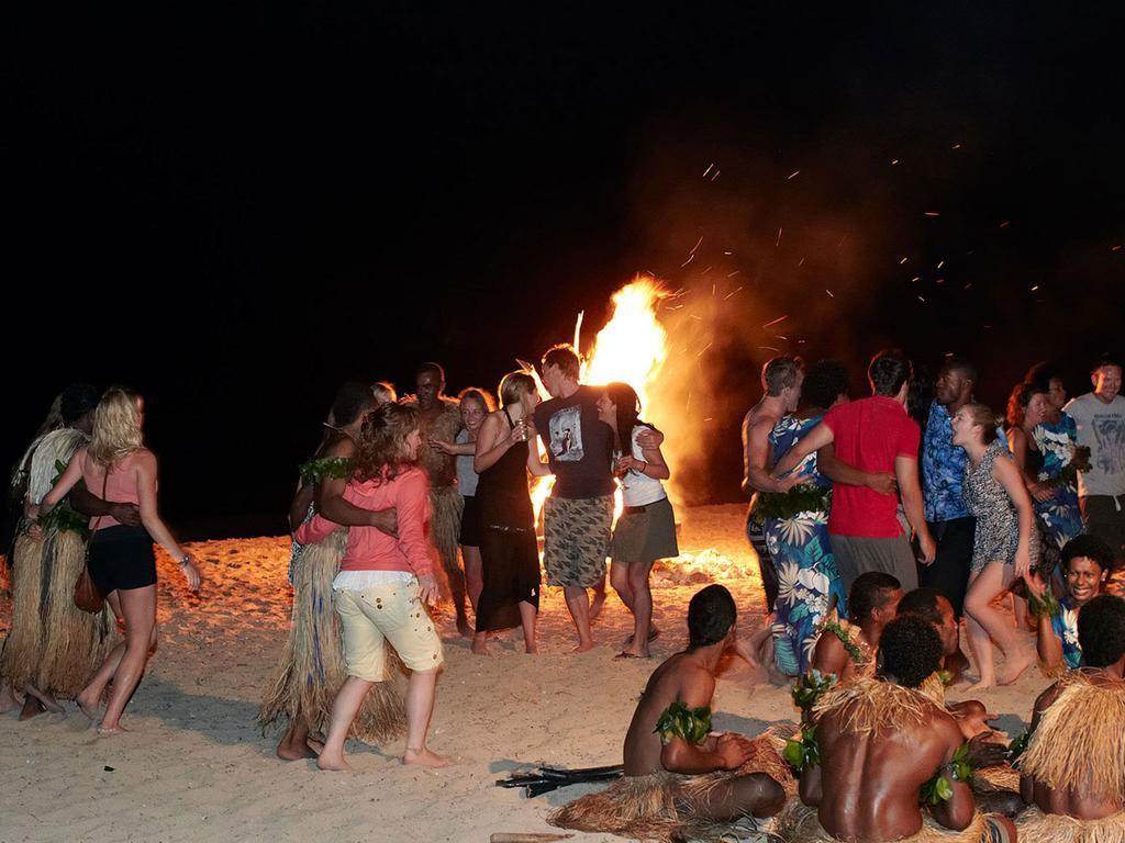 Mantaray Island Resort Nanuya Balavu Island Bagian luar foto